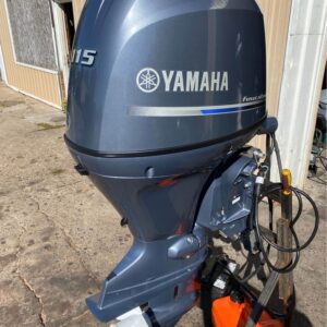 2015 Yamaha 115 HP 4-Stroke 20″ Shaft